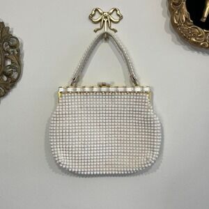 Vintage White Beaded Frame Handbag with Gold Hardware – Made in Hong Kong